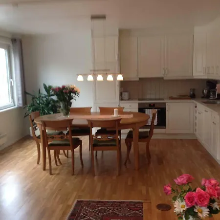 Beautiful In A Great Location Apartament Bergen